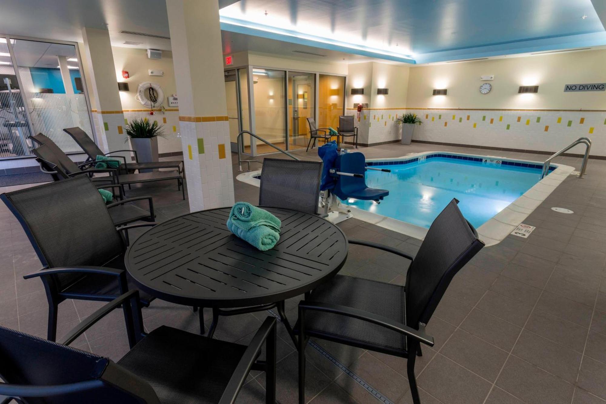 Fairfield & By Marriott Finger Lakes 3*